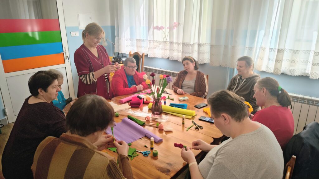 dps-zyczyn-siostry-albertynki-galeria-terapia-zajecia-11